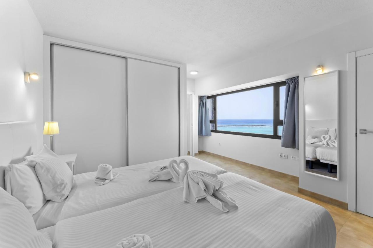 Apartamentos Arrecife Playa Luaran gambar