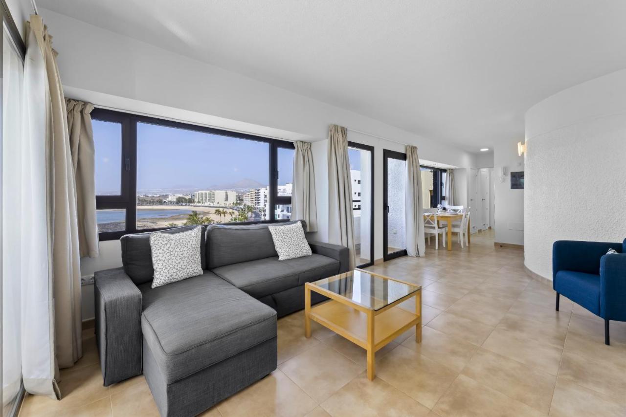 Apartamentos Arrecife Playa Luaran gambar
